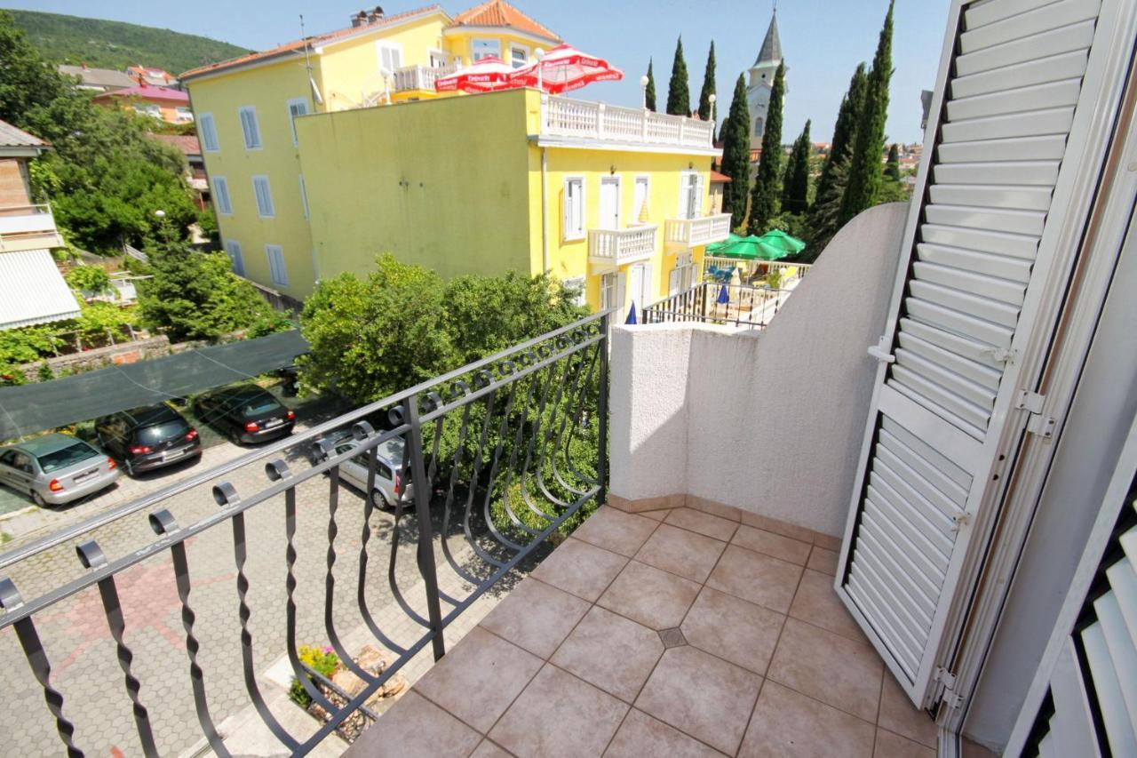 Apartment Selce 5206A Buitenkant foto