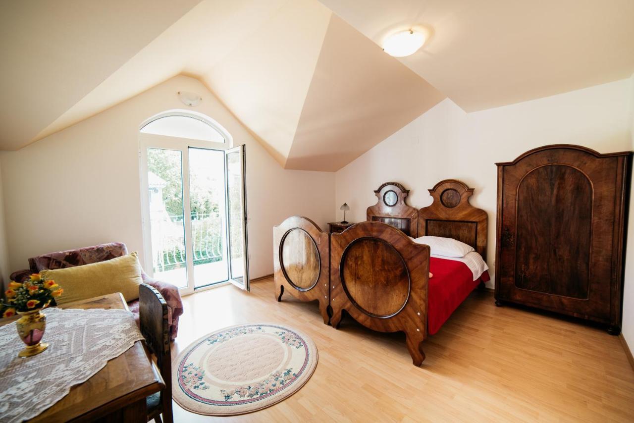 Apartment Selce 5206A Buitenkant foto