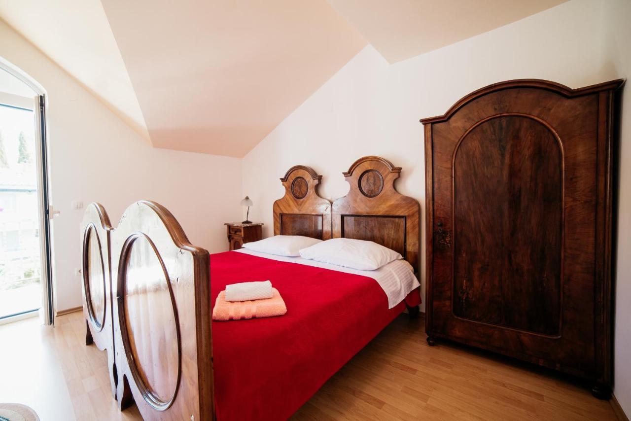 Apartment Selce 5206A Buitenkant foto